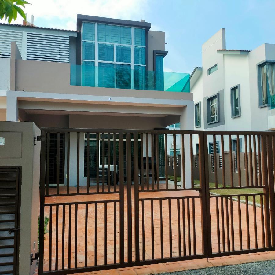Casuarina Sea Breeze Desaru Appartement Buitenkant foto