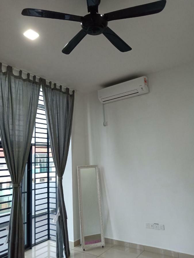 Casuarina Sea Breeze Desaru Appartement Buitenkant foto