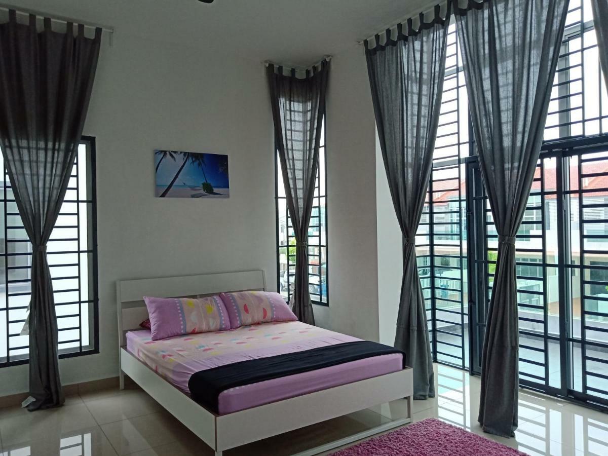 Casuarina Sea Breeze Desaru Appartement Buitenkant foto
